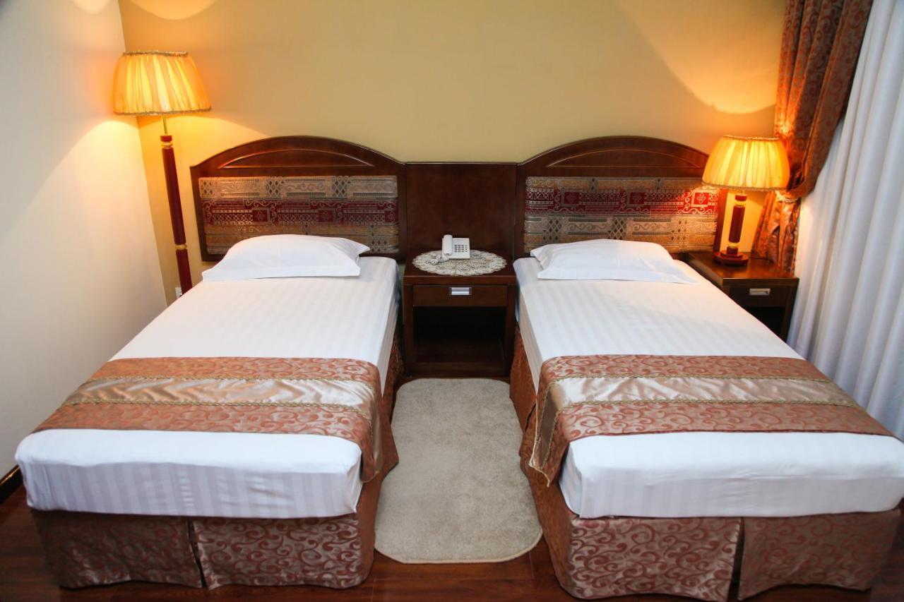 Kamelot Hotel Buchara Buitenkant foto